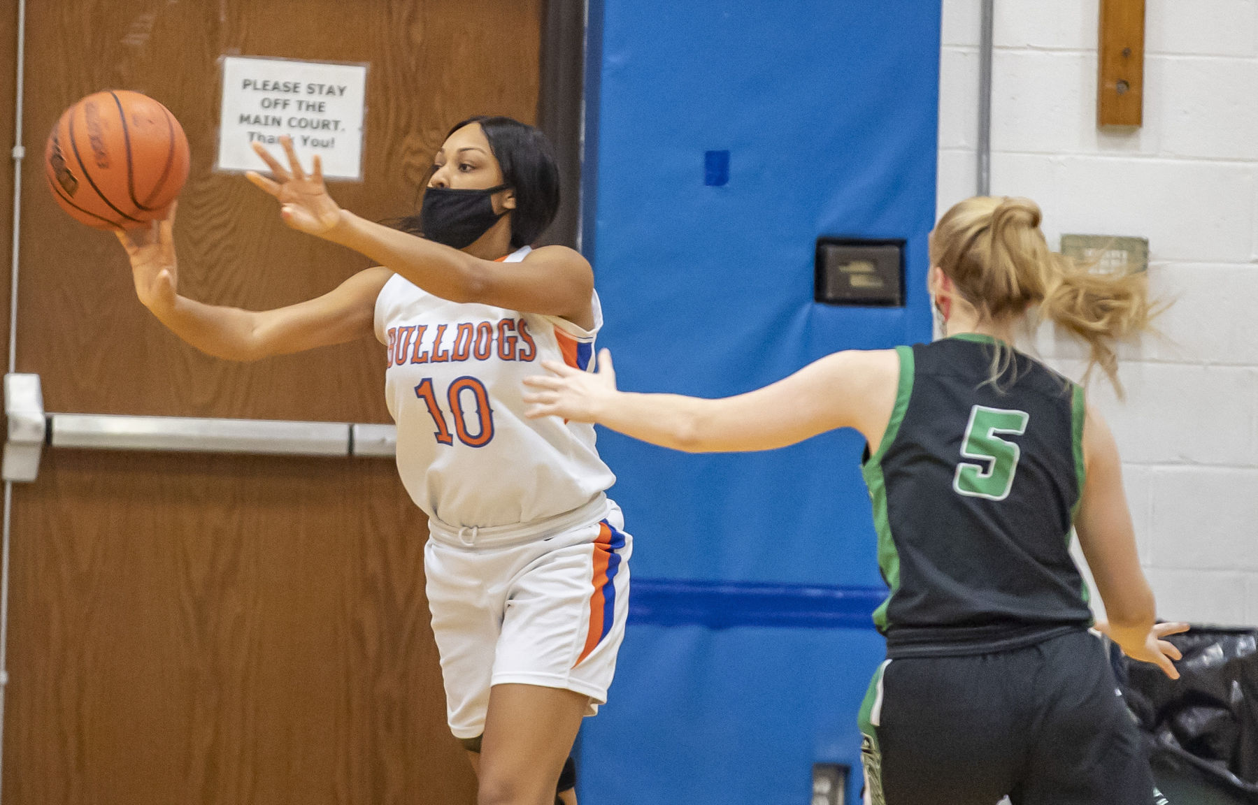 St Teresa Merdian girls 6 021121.JPG